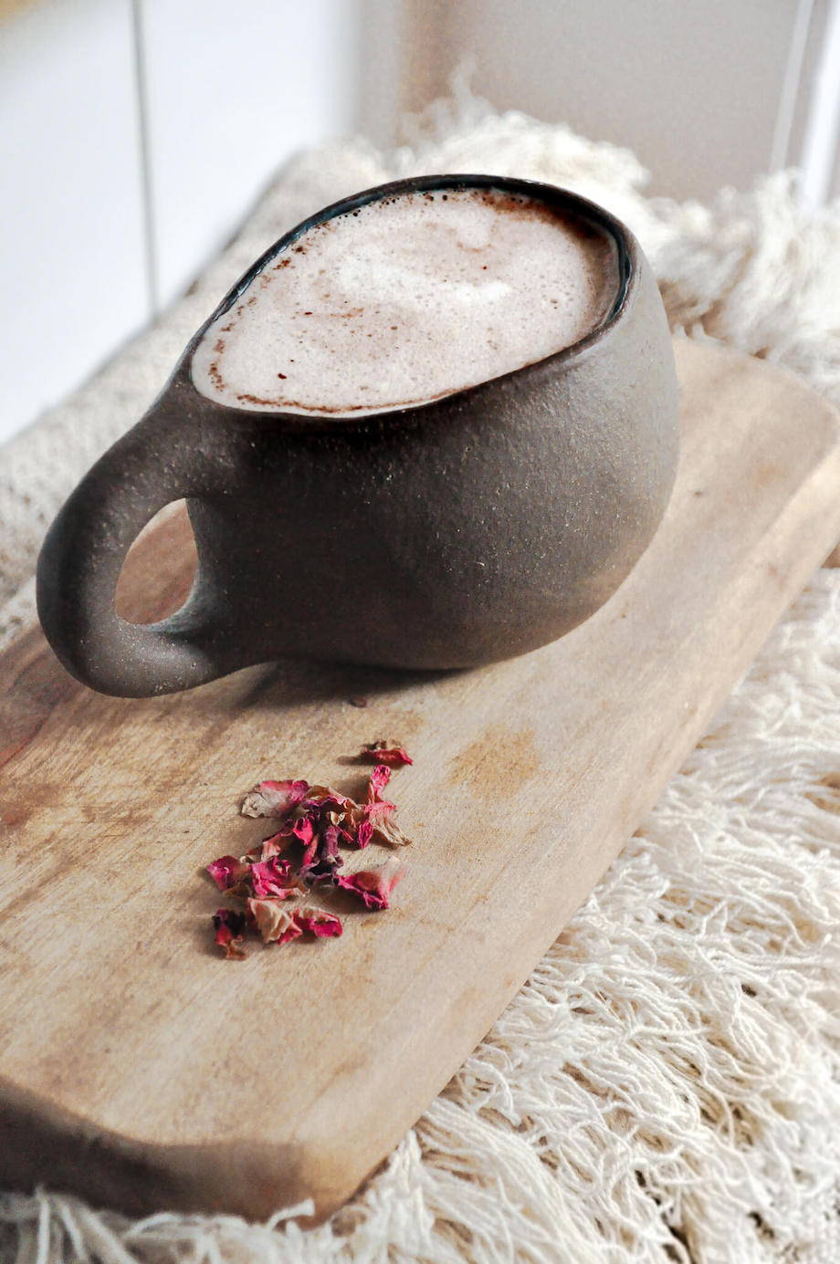 Cacao Latte (with oat milk) – Pure Kakaw